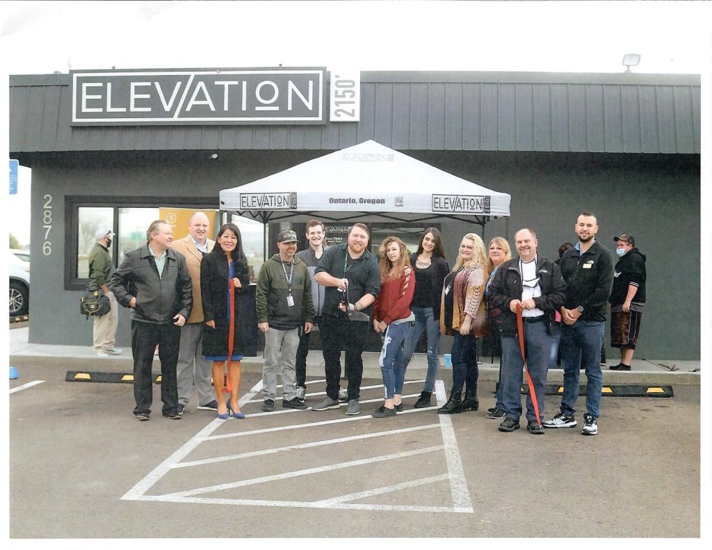 elevation 2150 cannabis team photo